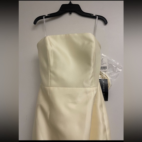 Dessy -Alfred Sung Butter Yellow Gown with Train- size 10 NWT - Picture 5 of 13